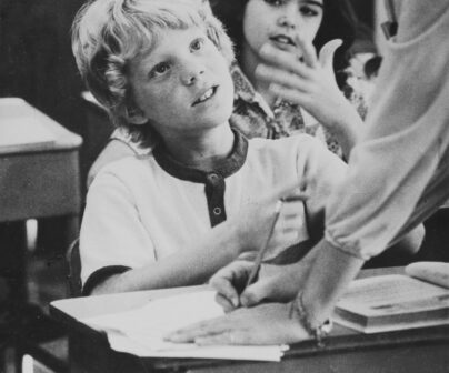 Steve Costelberry, "Vertical, student & teacher", 1980; photography